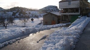 Front of property - Hostal Restaurante Taibilla (Nerpio)