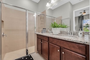 Ensemble douche/baignoire