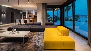Villa, 5 chambres | 5 chambres, fer et planche à repasser, lits bébé (gratuits)