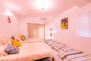 3 室のベッドルーム、デスク、アイロン / アイロン台、WiFi (無料)