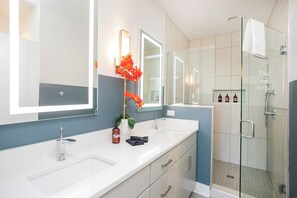 Hair dryer, towels
