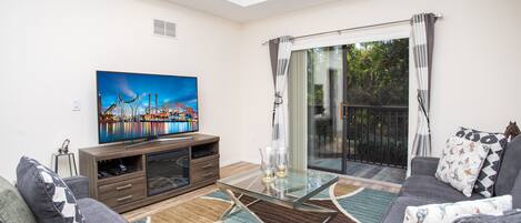 TV, tavolo da calcetto