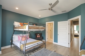 9 chambres, draps fournis
