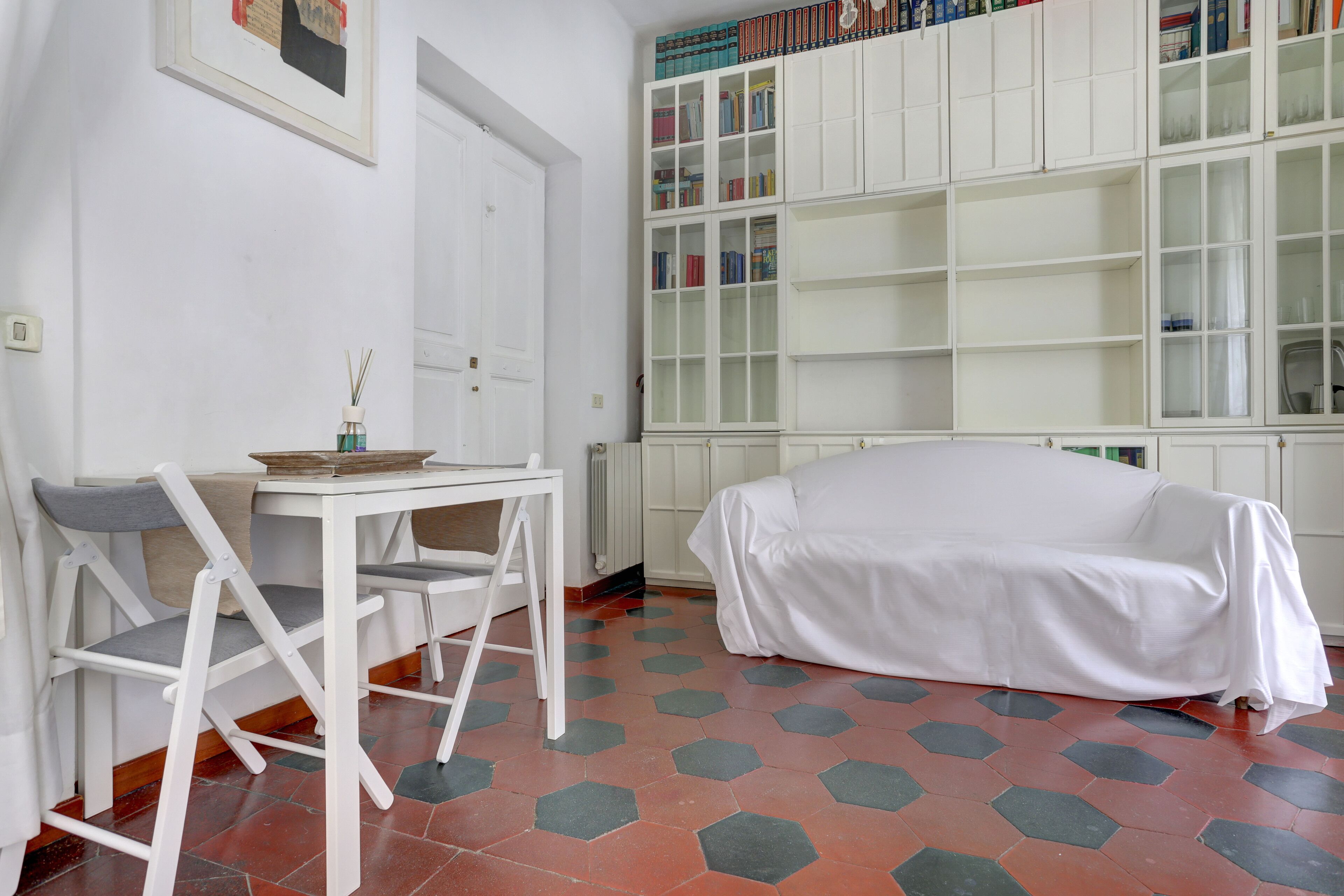 Charming Studio | Una scrivania, Wi-Fi gratuito, lenzuola