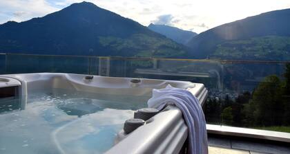 Alpinloft Goldsun - SKI in/SKI out, Sauna-Jacuzzi - by "wachterhof"