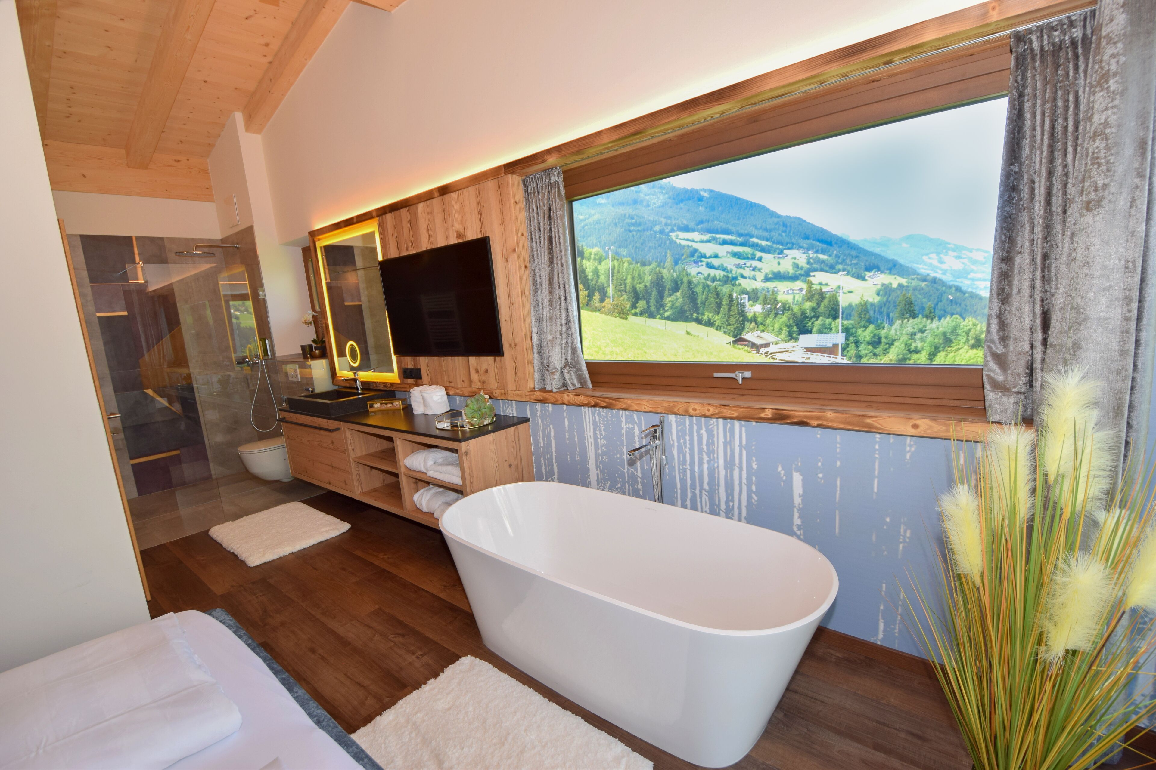 Bathtub, hair dryer, towels, soap