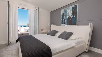 Luxury Villa | 7 bedrooms, desk, iron/ironing board, free WiFi