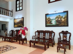 Lobby sitting area