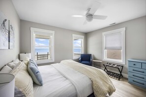 5 室のベッドルーム、WiFi (無料)、ベッドシーツ