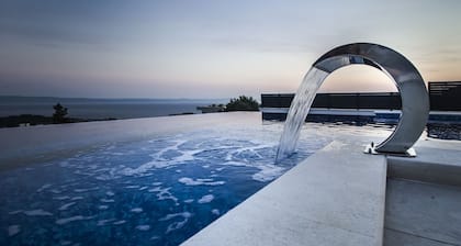 Luxury Villa High Hopes with Pool