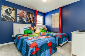 5 bedrooms, iron/ironing board, Internet, bed sheets