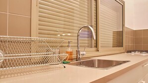 Bathroom - Roza apartment (Tel Aviv)