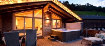 Comfort Chalet Mühle - SKI in/SKI out, Sauna-Jacuzzi - by "wachterhof"