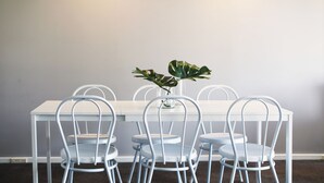 Dining - Extra Large 2 BDR Apt Melbourne Southbank (Southbank)
