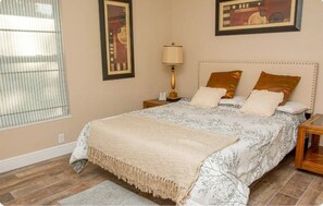 3 bedrooms, in-room safe, iron/ironing board, free WiFi