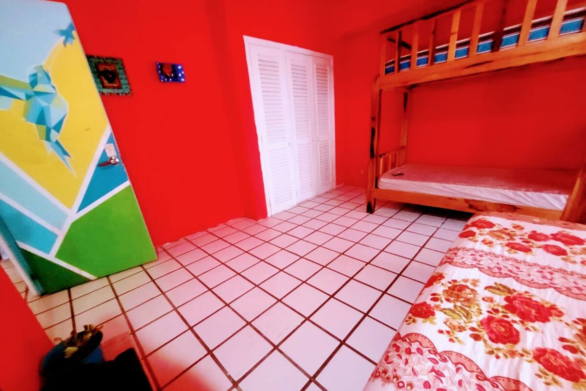 Kostenloses WLAN, individuell dekoriert, individuell eingerichtet