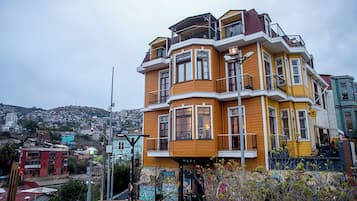 Fachada de la propiedad