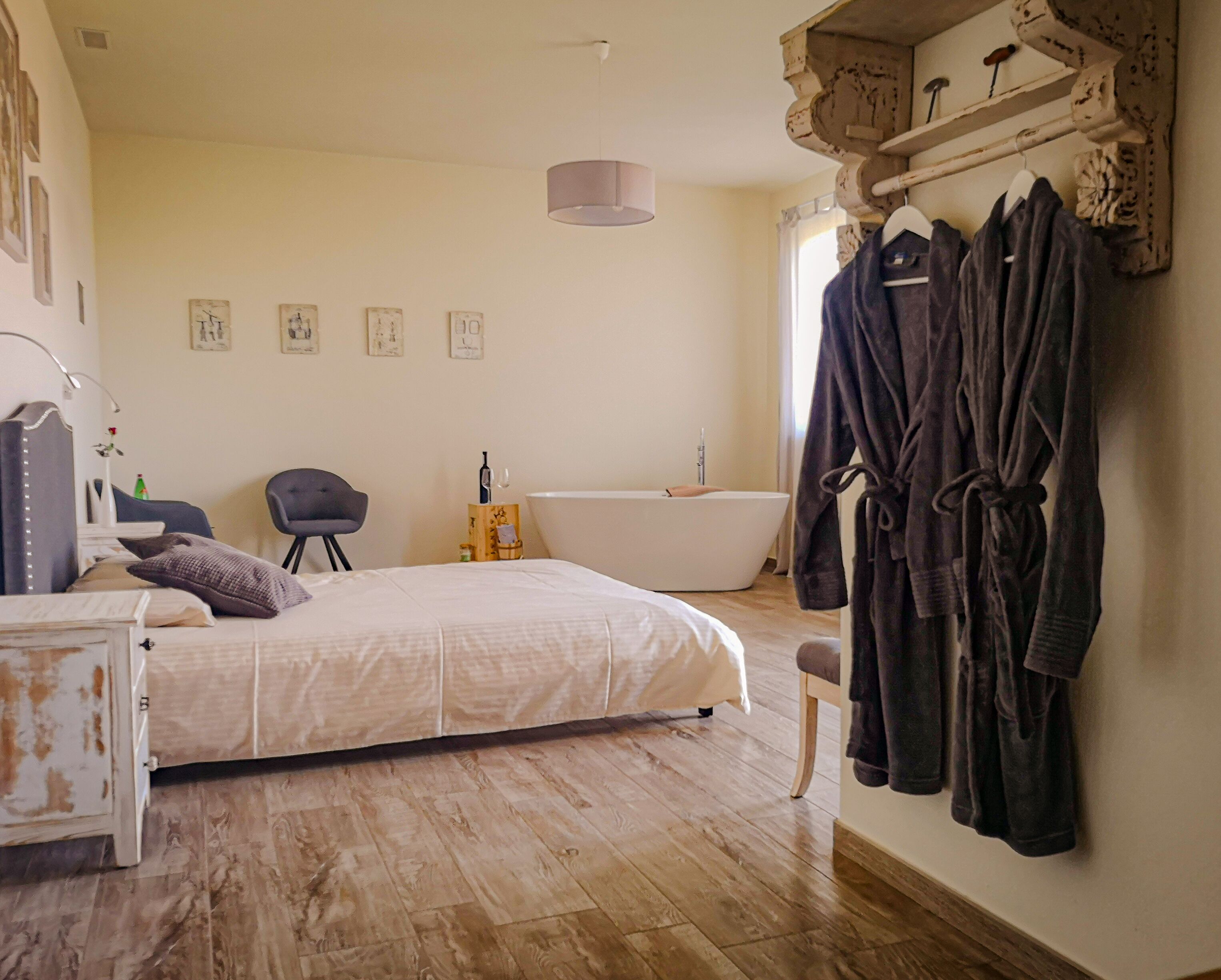 Suite Deluxe | Biancheria da letto di alta qualità, copriletto in piuma