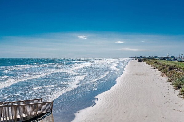 Tæt på stranden