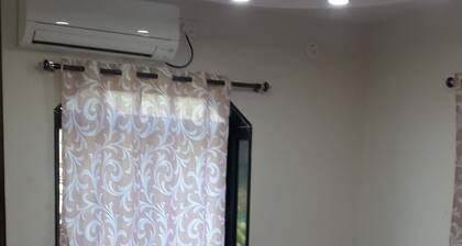 2 BHL LUXURY AC FLAT MAHABALESHWAR FOR 4 TO 6 PEOPLE