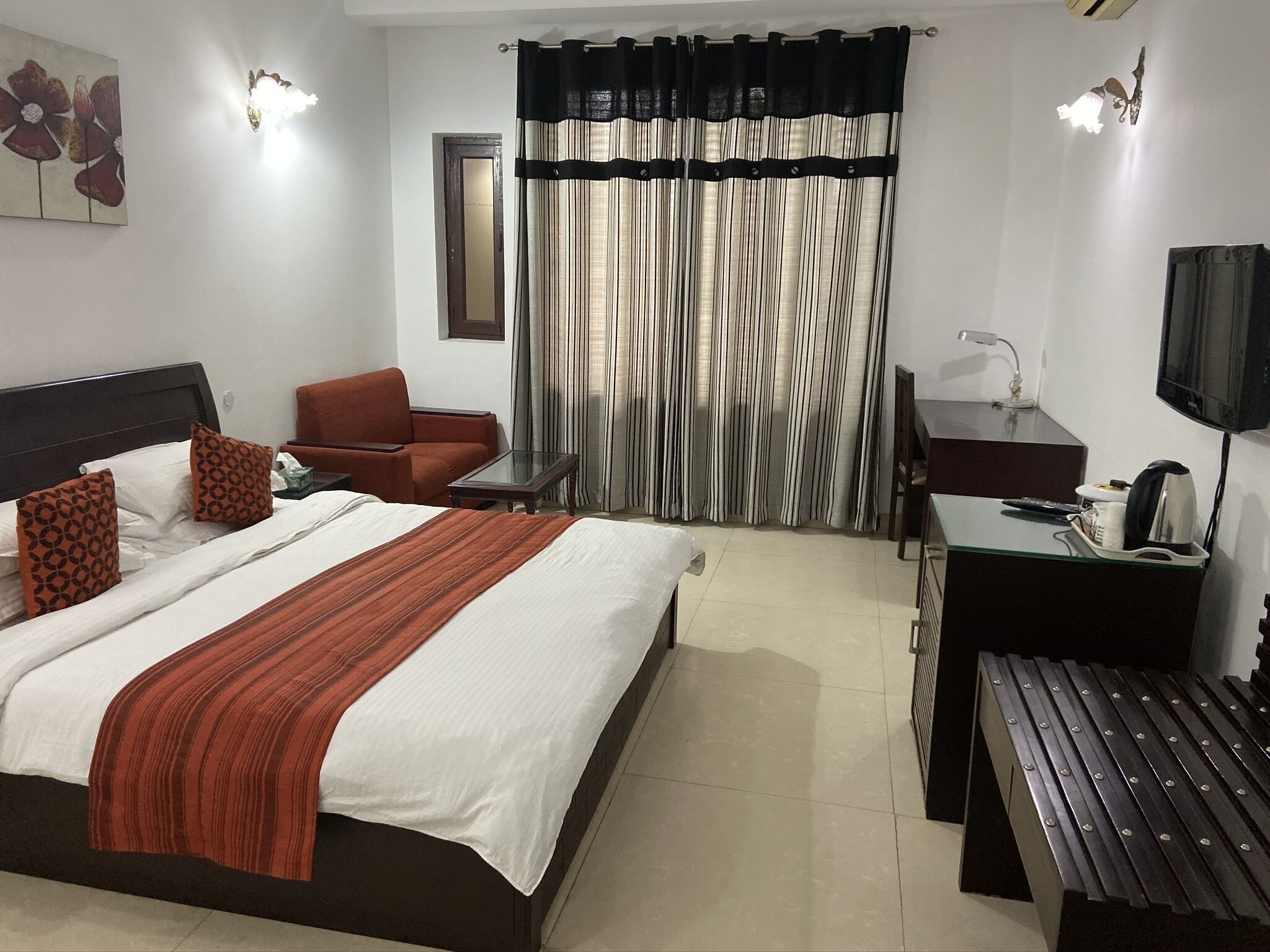 6 soveværelser, Wi-Fi, sengetøj