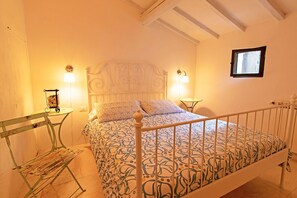 1 bedroom, iron/ironing board, free WiFi, bed sheets - Le Grotte Cottage (Portoferraio)
