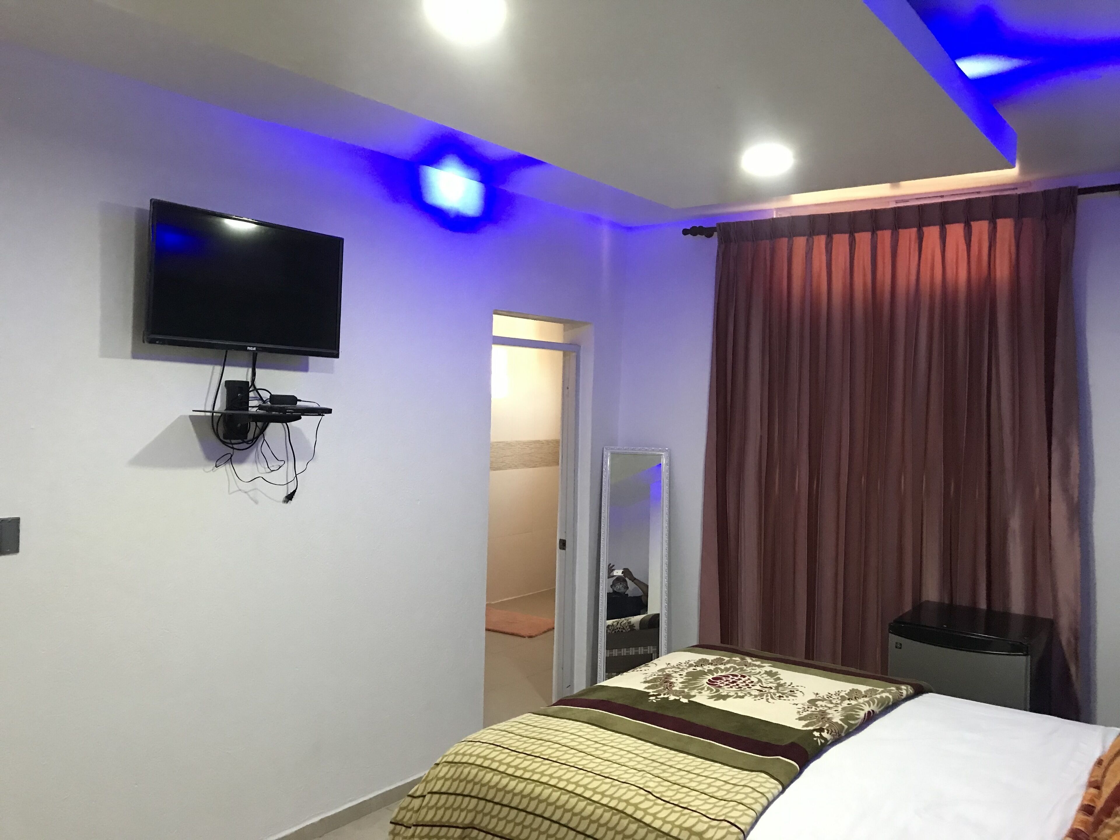 Draps en coton égyptien, literie de qualité supérieure, Wi-Fi gratuit