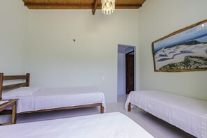 Free WiFi, bed sheets - Pousada Casa De Caboclo (Araioses)