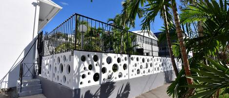 Façana frontal de l'allotjament