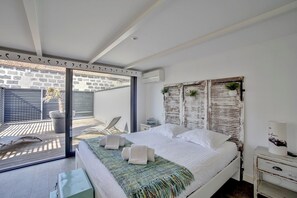 2 bedrooms, free WiFi, bed sheets - La Dépendance, Magnifique maison avec jardin (Bordeaux)