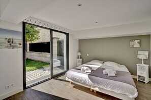 2 bedrooms, free WiFi, bed sheets - La Dépendance, Magnifique maison avec jardin (Bordeaux)