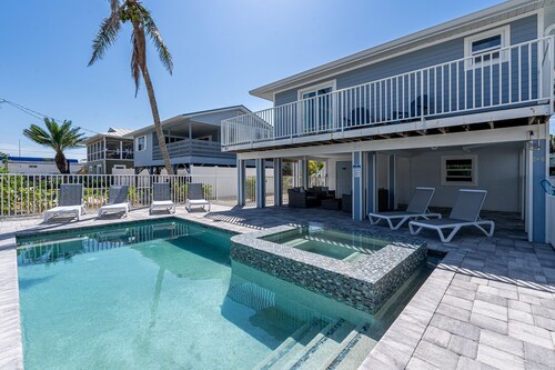 Large 5BR Home | Pool, Bonus Rooms & Walk to Beach & Dining