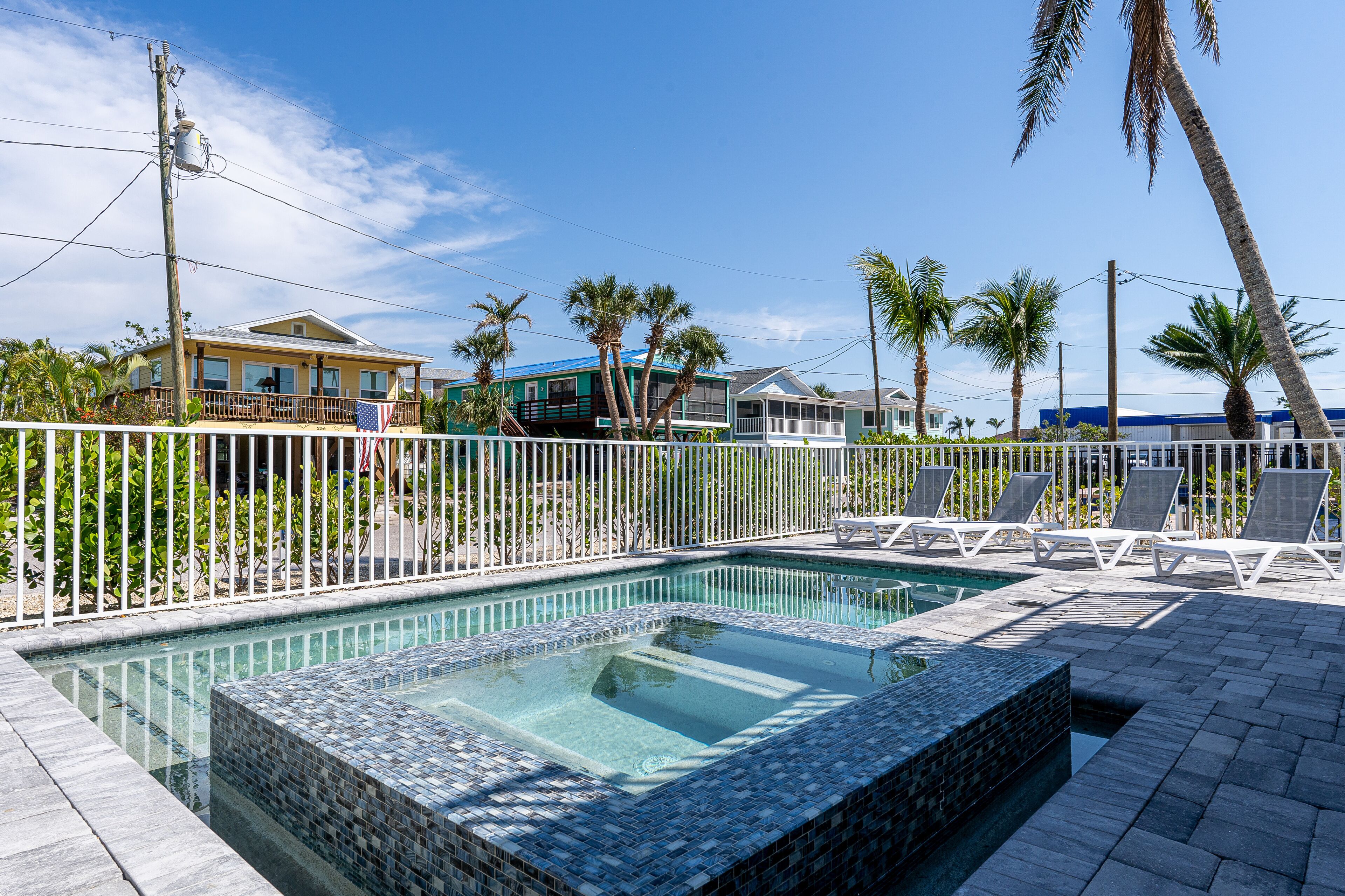 Remodeled Oasis: Sunrise Views, Pool, Pet-Friendly