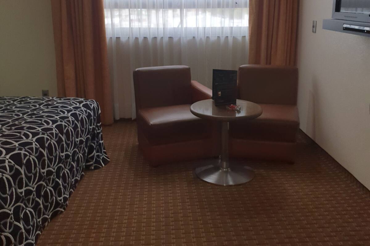 Habitación ejecutiva | Sistema de insonorización, wifi gratis, ropa de cama