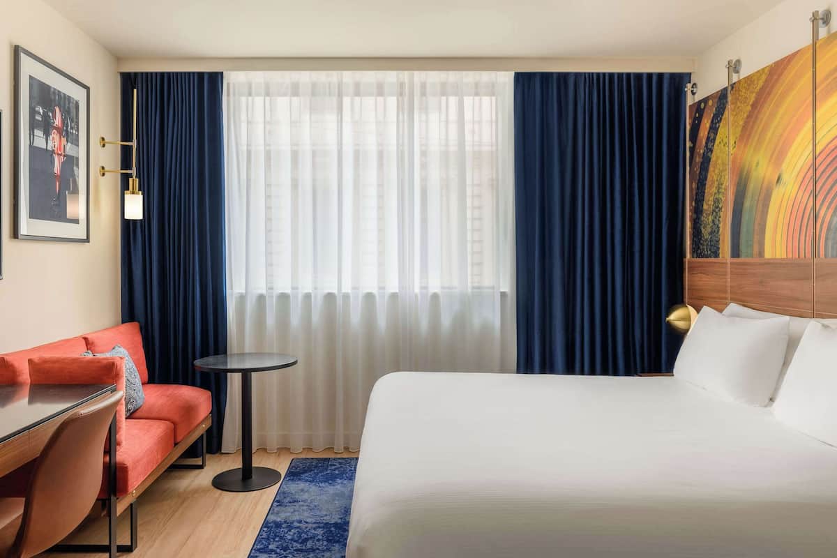 Deluxe-rum | 1 sovrum, sängtillbehör av högsta kvalitet och minibar