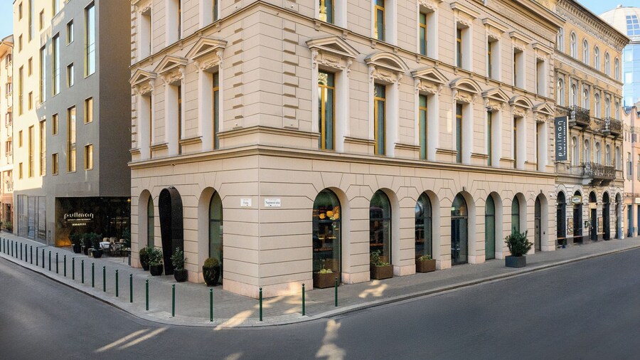 Pullman Budapest