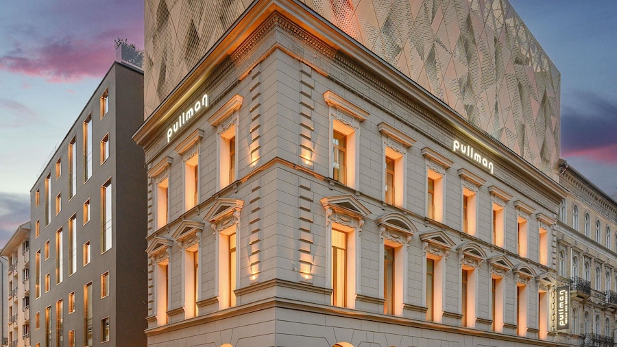 Pullman Budapest