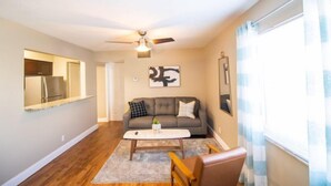 Unclassified image, 2 of 30, button - Brief Homes - Oakland Park Victor 1 Bedroom #10 (Oakland Park)