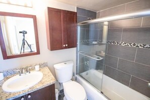 House | Bathroom