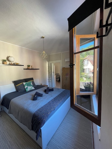 Charming, cocooning 30 m2 self-contained apartment.