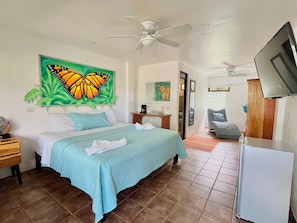 Deluxe Room, 1 King Bed