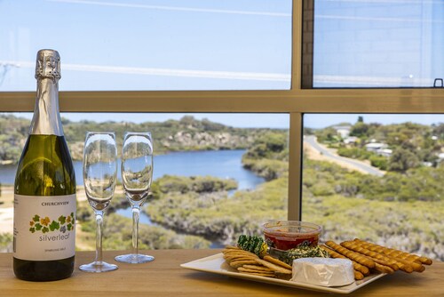 River View Retreat - Ocean  and River Views