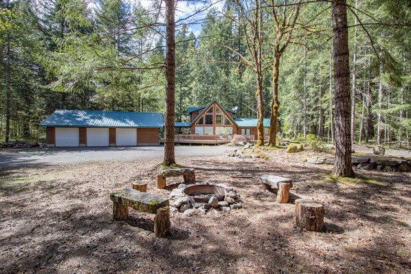Cabin (Elder Family Lodge) | Exterior - Elder Family Lodge (Packwood)