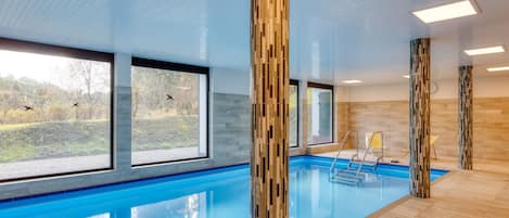 Piscine couverte, piscine chauffée