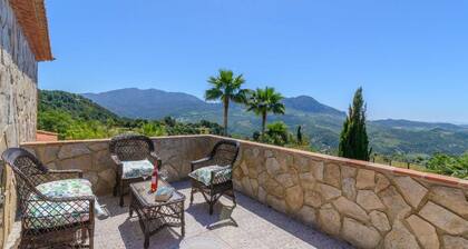 La Higuera de GaucĂn by Ruralidays