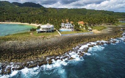 Ocean Front and Beach Luxury Villa