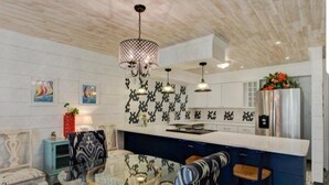 Unclassified image, 3 of 35, button - Beachy Keen #501 Free Beach Svc 2 Chairs and Umbrella 2Bd 2Bath 1st Fl (Destin)