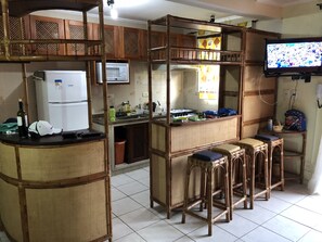 Fridge, microwave, oven, stovetop - Ubatuba- Duplex Penthouse 3 Bedrooms (Praia Grande)