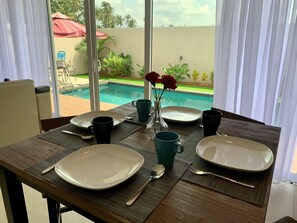 Villa Familiale | Restauration dans la chambre