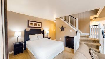 1 dormitori, planxa i posts de planxar, Internet i roba de llit